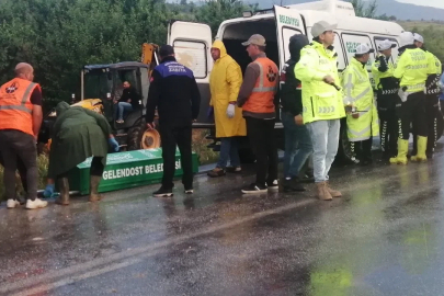 Isparta Valiliğinden kaza açıklaması: 4 ölü, 26 yaralı
