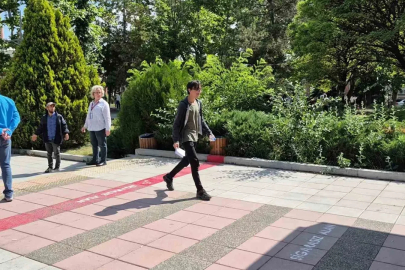 Adayı son anda sınava yetiştiren yakını: "Koş, ben mi koşacağım peşinden"
