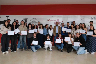 Radyo A’da sertifika heyecanı

