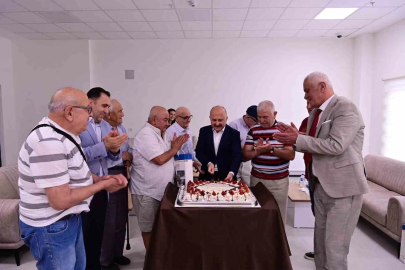 Babalar Günü’nde huzurevi sakinleri ve şehit babası unutulmadı
