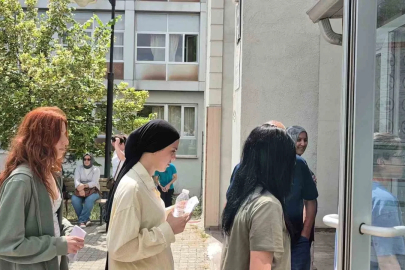YKS’ye tanımadığı araçla yetişen de oldu, saniyelerle kaçıranlar da
