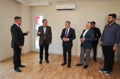 Zeytinburnu’nda Alya Merkezefendi Konutları’nın anahtar teslim töreni gerçekleştirildi
