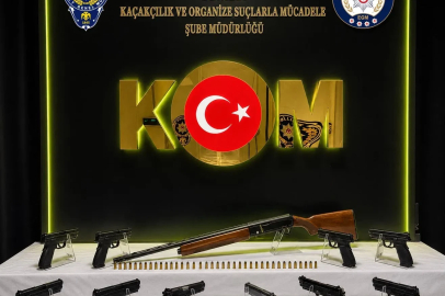 Denizli’de silah kaçakçılığı operasyonunda 3 kişi tutuklandı

