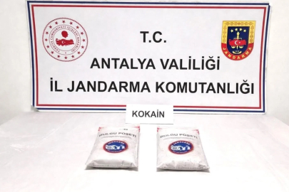 Antalya’da 1,3 kilogram kokain ele geçirildi, 2 şüpheli tutuklandı

