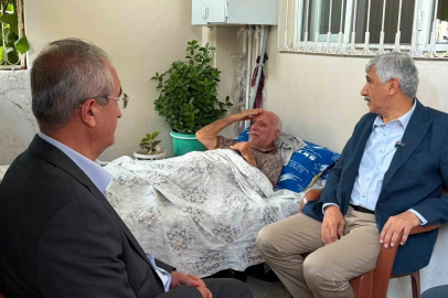 Başkan Hallaç’tan Babalar Günü’nde gönüllere dokunan ziyaretler
