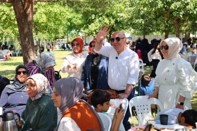 Darıca’da kadın kursiyerler piknikte bir araya geldi
