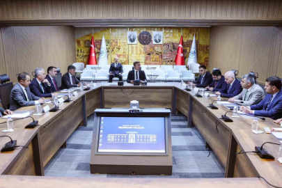Sahipsiz hayvanlara yönelik çalışmalar kurul toplantısında ele alındı
