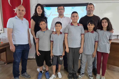 Sarıgöl’ün bilgi şampiyonu Şehit Esin Akay İlkokulu oldu
