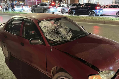 Otomobil ile motosiklet çarpıştı:1 yaralı
