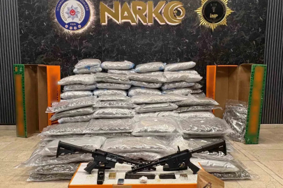 Arnavutköy ve Zeytinburnu’nda uyuşturucu operasyonu: 5 gözaltı
