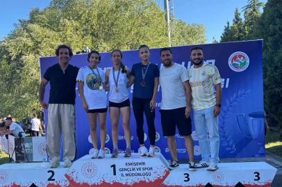 Aydınlı atlet, şampiyonadan madalyayla döndü
