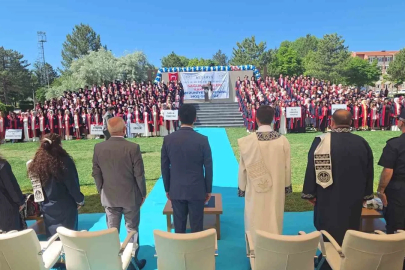 Kütahya’dan sağlık ordusuna 541 yeni mezun
