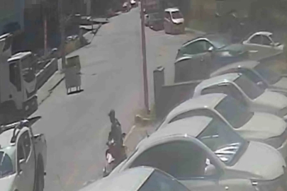 Ahlat’ta çöp konteyneri caddeyi birbirine kattı
