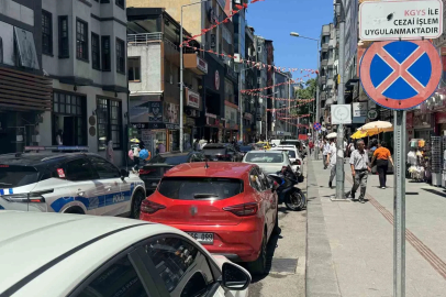 Hatalı parklar trafiği zaman zaman aksatıyor
