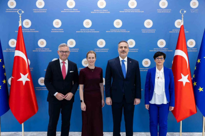 Bakan Fidan, AB Komisyonu Başkan Yardımcısı Kallas ve beraberindeki heyetle bir araya geldi

