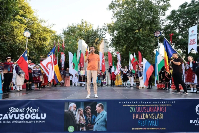 20. Uluslararası Halk Dansları Festivali kortejle başladı
