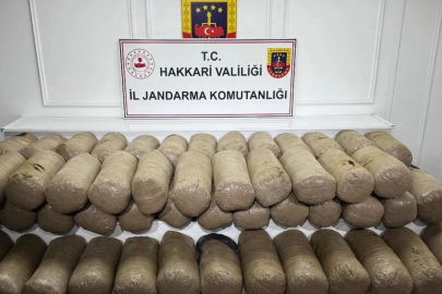 Hakkari’de düzenlenen operasyonda 503 kilogram uyuşturucu madde ele geçirildi
