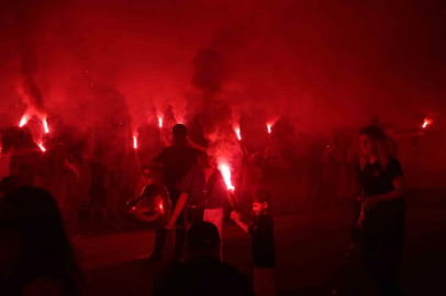 Samsunspor taraftarları, 61. kuruluş yıldönümünü kutladı
