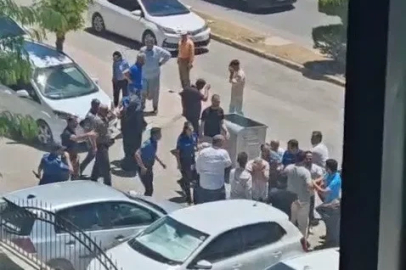 Adliye önünde yumruklu kavga
