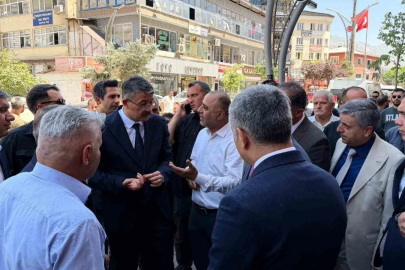 Bakan Yardımcısı Ali Çelik’e Hakkari’de sevgi seli
