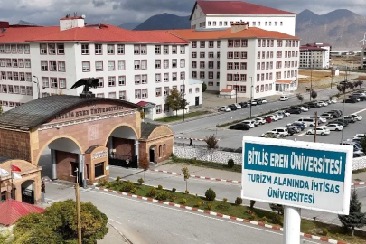 Bitlis Eren Üniversitesi Tıp Fakültesi ilk öğrencilerini alıyor
