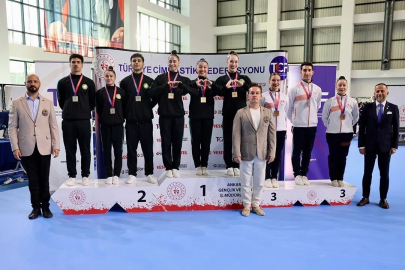 MCBÜ’lü cimnastikçilerden Ankara’da madalya yağmuru
