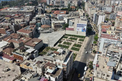 Mersin’de Zafer Çarşısında dönüşüm sürüyor

