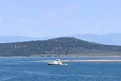 Ayvalık’ta denizde kaybolan genç için arama kurtarma çalışmaları sürüyor
