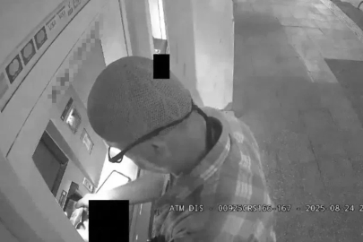 ATM’den geri çıkan parayı cüzdanına alıp kayıplara karıştı
