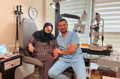 Gözlerine ışığı bu kez doktor torunu verdi
