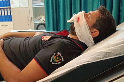 Şanlıurfa’da hava basılırken itfaiye aracının lastiği patladı: 1 yaralı

