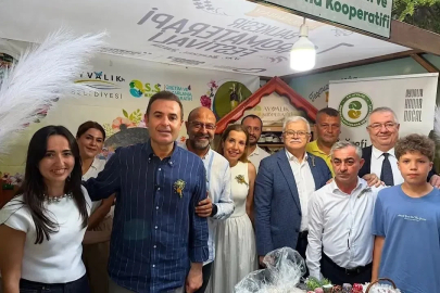 Ayvalık’ın yöresel lezzetleri 7. Aromaterapi Festivali’nde büyük ilgi gördü
