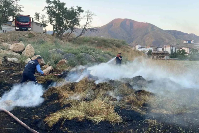 Hakkari’de ot yangını

