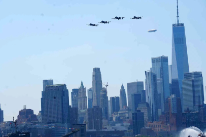 ABD’nin bağımsızlığının 250. yılı New York’ta hava ve deniz törenleriyle kutlandı
