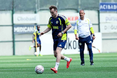 Fenerbahçe hazırlıklarını sürdürdü
