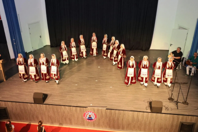 Bafra’da Gürcü ve Kıbrıs Türk kültürü aynı sahnede buluştu
