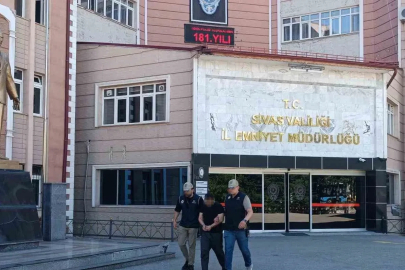 Sivas’ta FETÖ hükümlüsü yakalanarak cezaevine gönderildi
