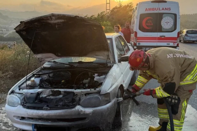 Antakya’da otomobilin motorundan alevler yükseldi
