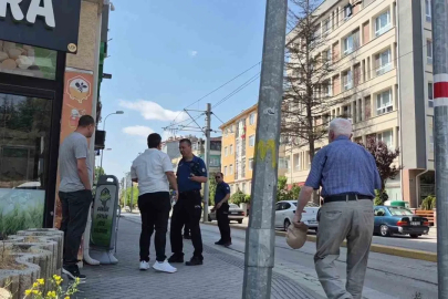 Eskişehir’de akrabalar arasında kavga: 2 yaralı
