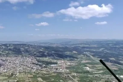 Yamaç paraşütüyle buldan semalarında uçtu
