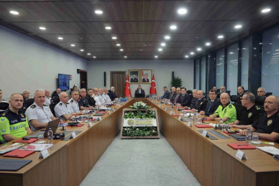 Bakan Çiftçi: "Bu zirve, Türkiye’nin diplomatik ağırlığını, kurumsal kapasitesini, güvenlik tecrübesini ve ev sahipliğini bütün dünyaya göstereceği son derece önemli bir buluşmadır"
