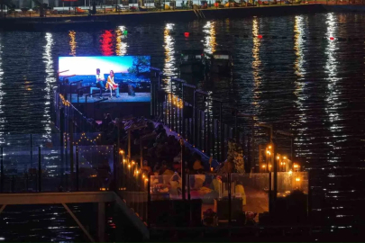 Tuzla Mekan İskele’de yıldızların altında sinema keyfi
