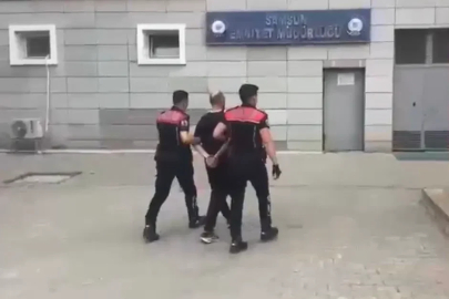 Kırmızı bültenle aranan firari ile uyuşturucu hükümlüsü yakalandı
