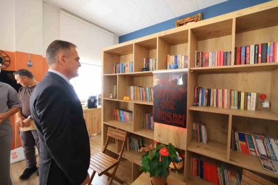 Muğla Valisi Akbıyık, Ula’da Kitap Kafe’nin açılışını yaptı
