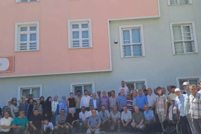 İmam Hatip Lisesi mezunları pilav gününde hasret giderdi
