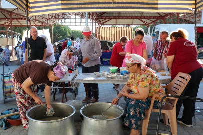 Bozdoğan Belediyesi’nden aşure ikramı
