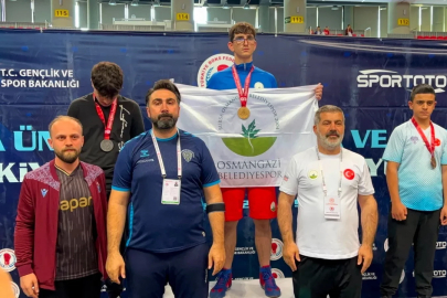 Osmangazili boksör Avrupa Şampiyonası yolunda

