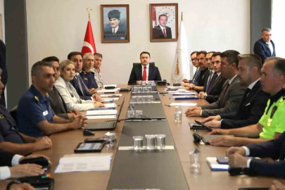 Kütahya’da güvenlik zirvesi, ilave tedbirler masaya yatırıldı

