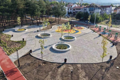 Yenişehir Mahallesi’ndeki 7 bin 670 metrekarelik park yenilendi
