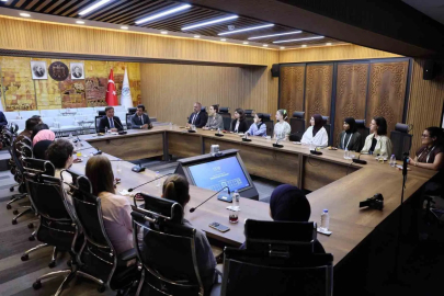 13 ülkeden gelen öğrenciler Erzincan’da Türkçe ve Türk kültürüyle buluşuyor
